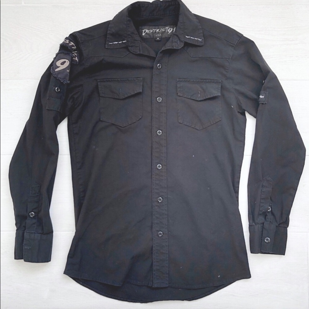 DISTRICT 91 Casual Faded Button Front Shirt